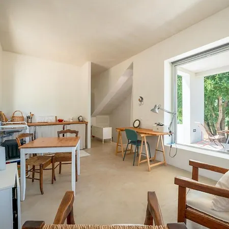 Βίλα Maison Sessana With Solarium & Olive Grove *